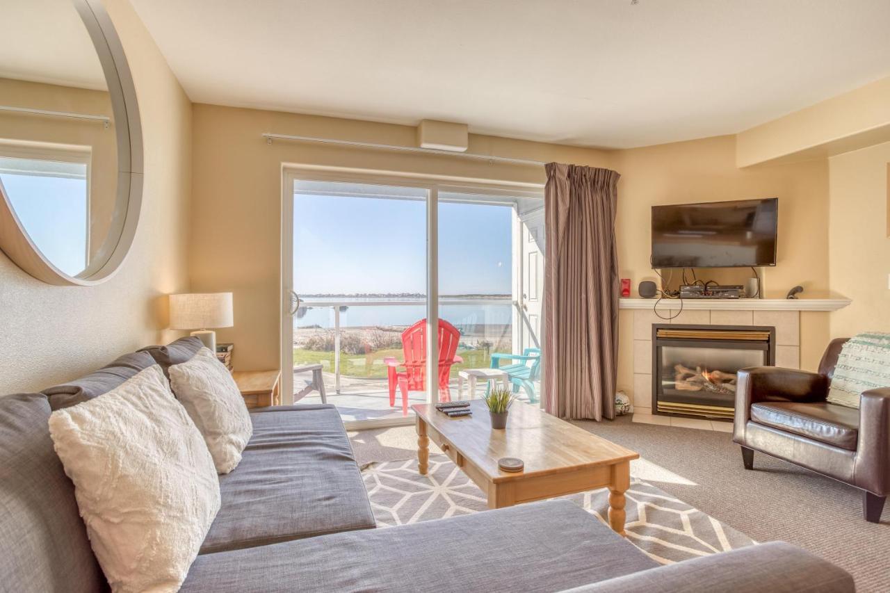 Birds Nest Suite Lincoln City Exterior foto